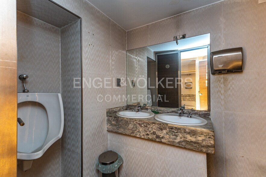 Carrer Sant Joan Baptista de la Salle, 4, Manresa, Barcelona for lease - Interior Photo - Image 2 of 24