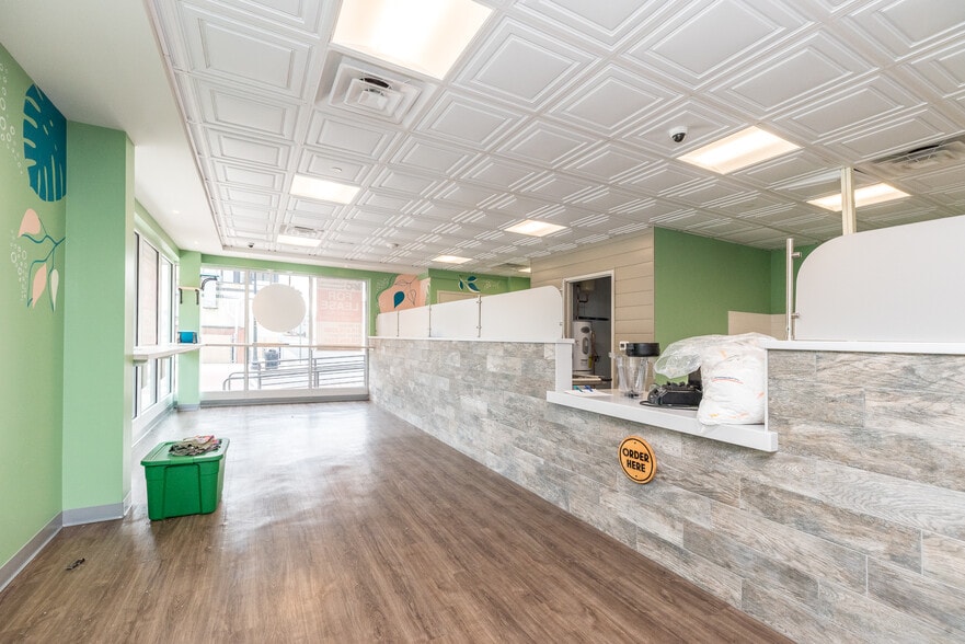 325 Madison St, Lansdale, PA for lease - Interior Photo - Image 3 of 16