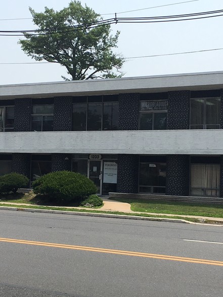 1203 W St Georges Ave, Linden, NJ for sale - Building Photo - Image 1 of 1