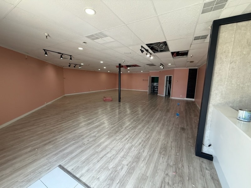 8005-8316 S Sheridan Rd, Tulsa, OK for lease Interior Photo- Image 1 of 4