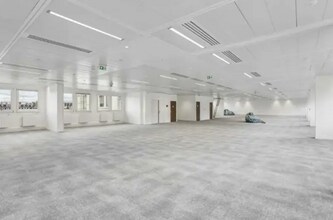 70 Rue Du Ranelagh, Paris for lease Interior Photo- Image 2 of 8