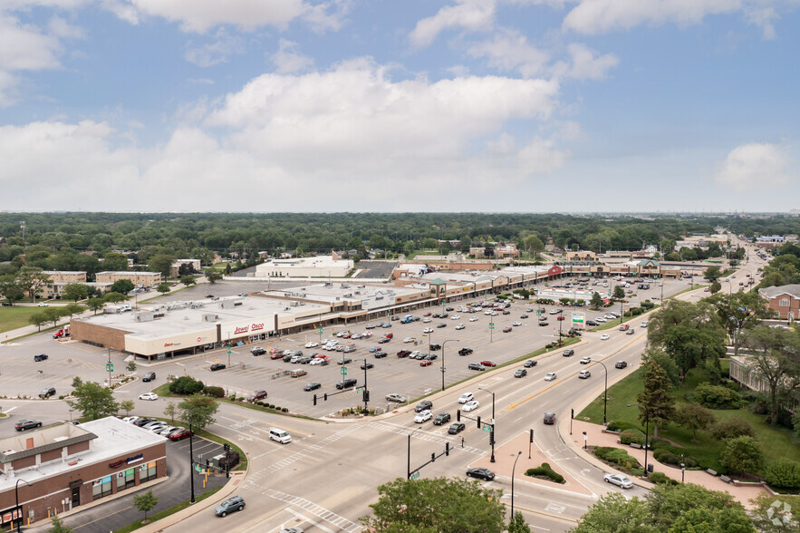 4-140 W Lake St, Addison, IL for lease - Aerial - Image 2 of 3