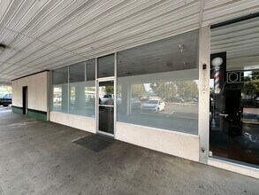 5014-5038 River Rd N, Keizer, OR for lease Building Photo- Image 2 of 5