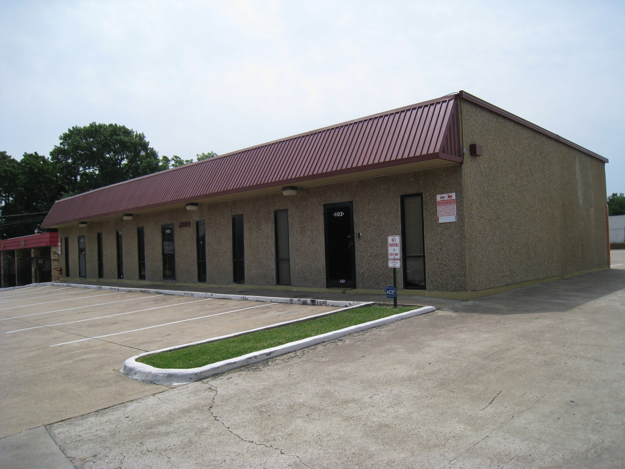 3880 Ledbetter Dr W, Dallas, TX 75233 Ledbetter Flex Warehouse