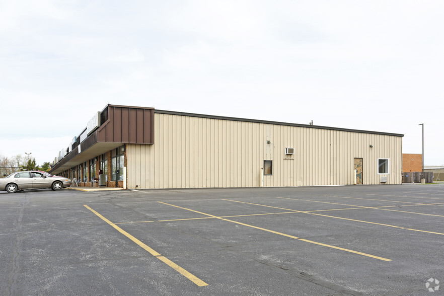 2300-2324 Harding Hwy, Lima, OH for lease - Building Photo - Image 2 of 8