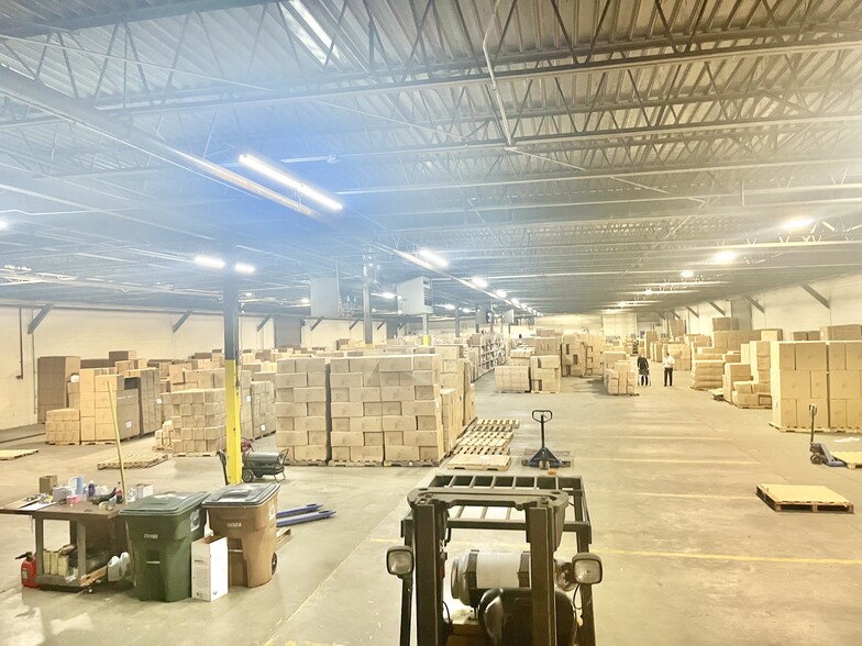 2307 Soabar St, Greensboro, NC for lease - Building Photo - Image 3 of 10
