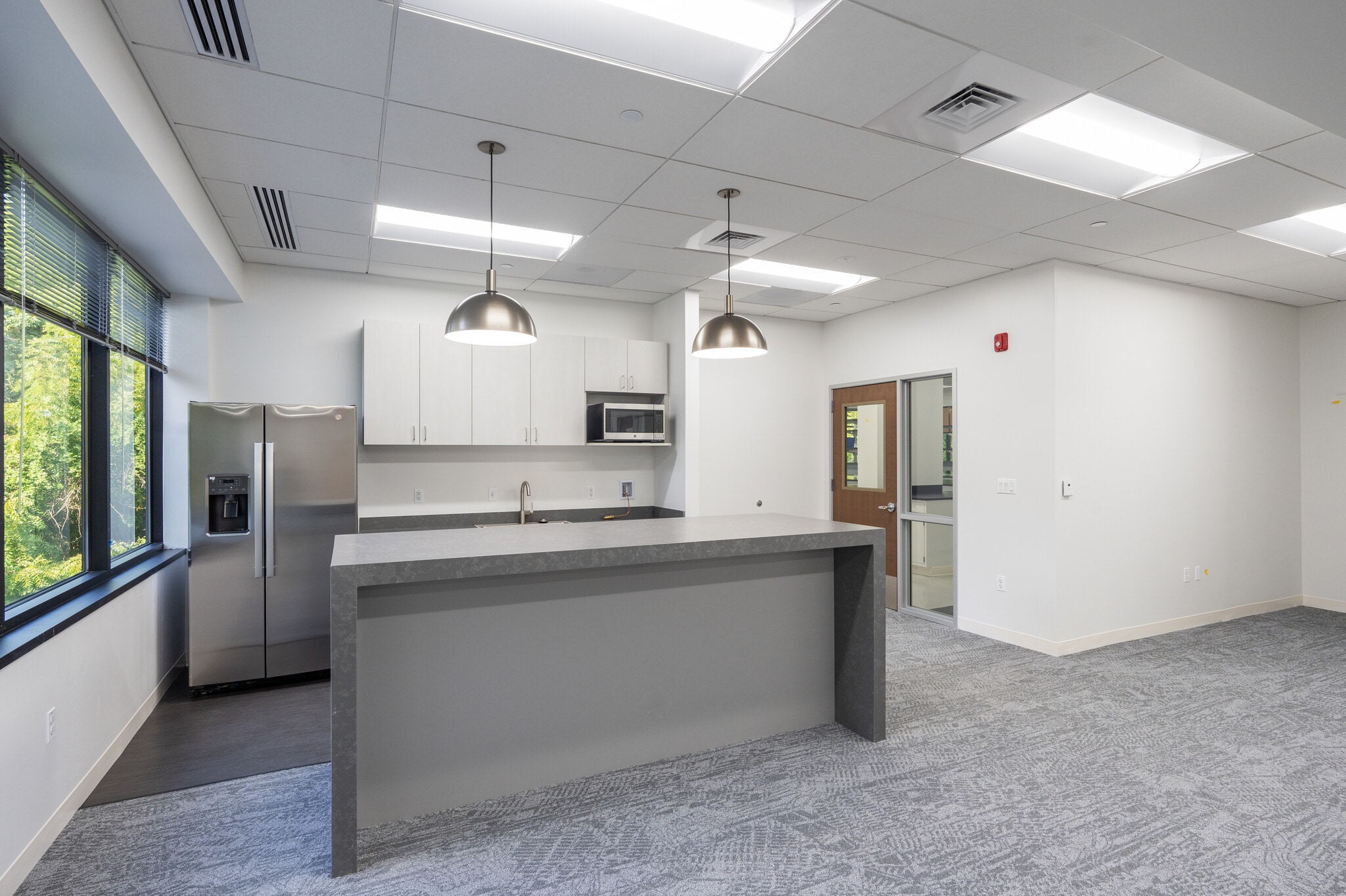 1450 Research Blvd, Rockville, MD for lease Interior Photo- Image 1 of 13