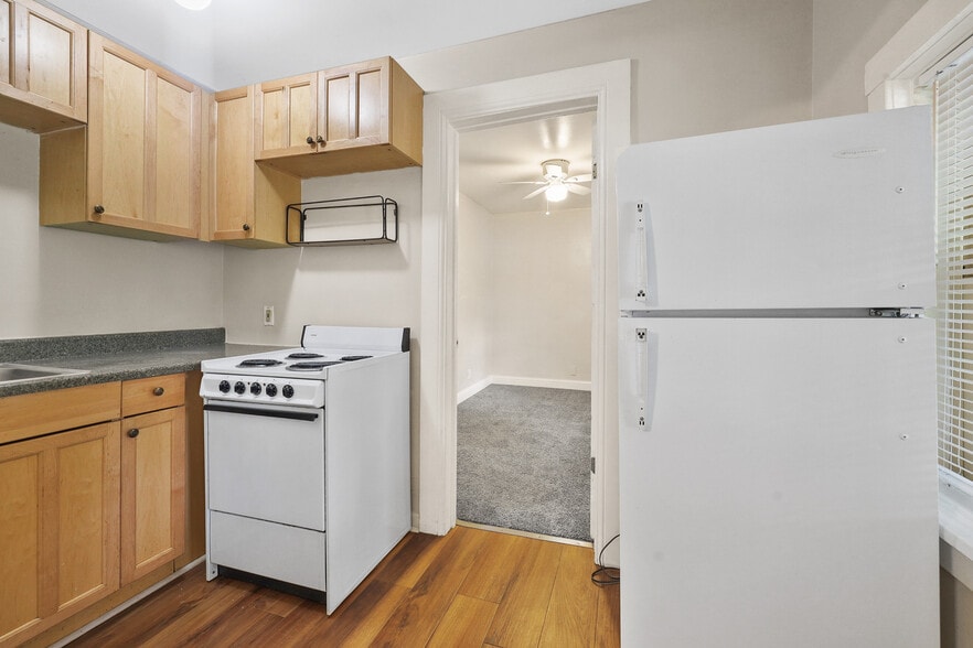 1619 N Madison St, Spokane, WA for sale - Building Photo - Image 3 of 7