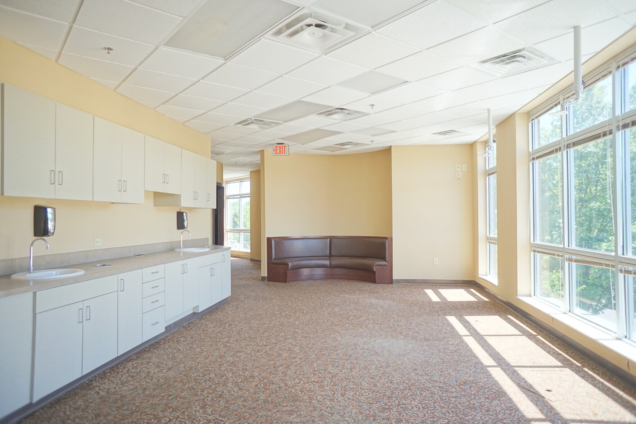 100 Springhouse Ct Hendersonville TN 37075 Physicians Plaza of 100 Springhouse Ct Hendersonville TN 37075 Physicians Plaza of