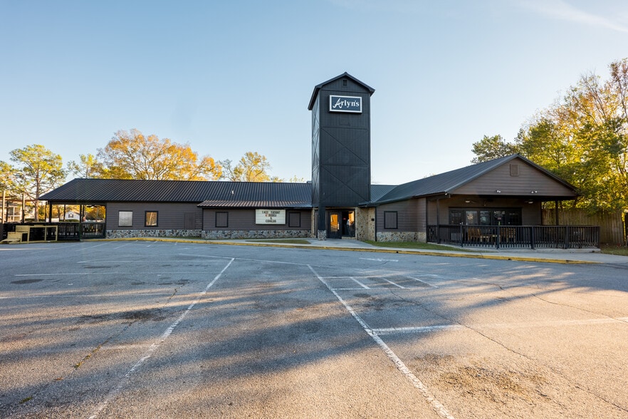 1903 Baytree Pl, Valdosta, GA for sale - Building Photo - Image 1 of 1