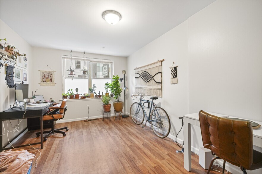 1148-1150 S 15th St, Philadelphia, PA for sale - Interior Photo - Image 2 of 18