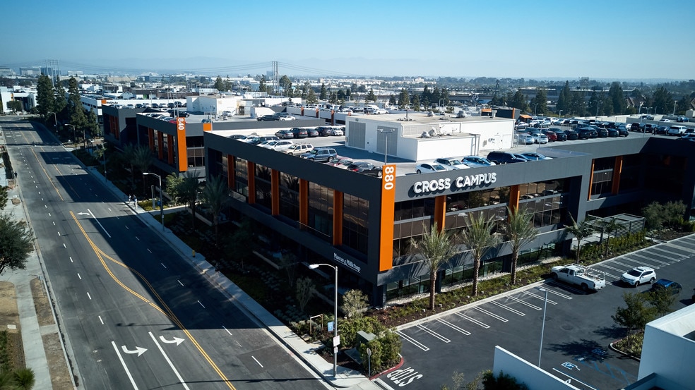840 Apollo St, El Segundo, CA for lease - Building Photo - Image 2 of 6