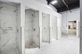 4150 Kensington Ave, Philadelphia, PA for lease Interior Photo- Image 1 of 3