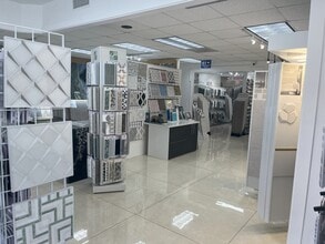 1711-1759 N Powerline Rd, Pompano Beach, FL for lease Interior Photo- Image 2 of 5