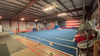 1722 Hayes Ave, Sandusky, OH for sale Interior Photo- Image 2 of 8