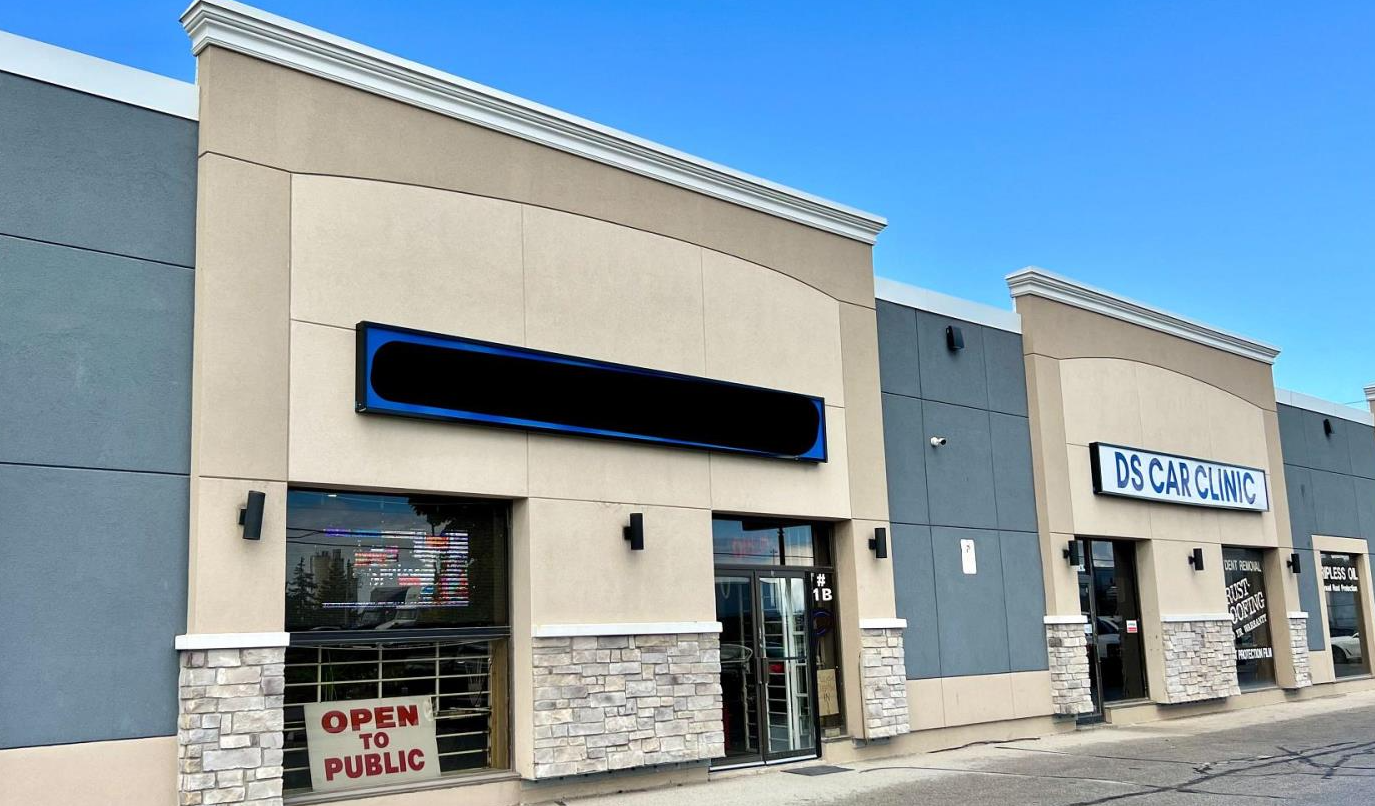 1730 Steeles Ave E, Brampton, ON for lease Building Photo- Image 1 of 2