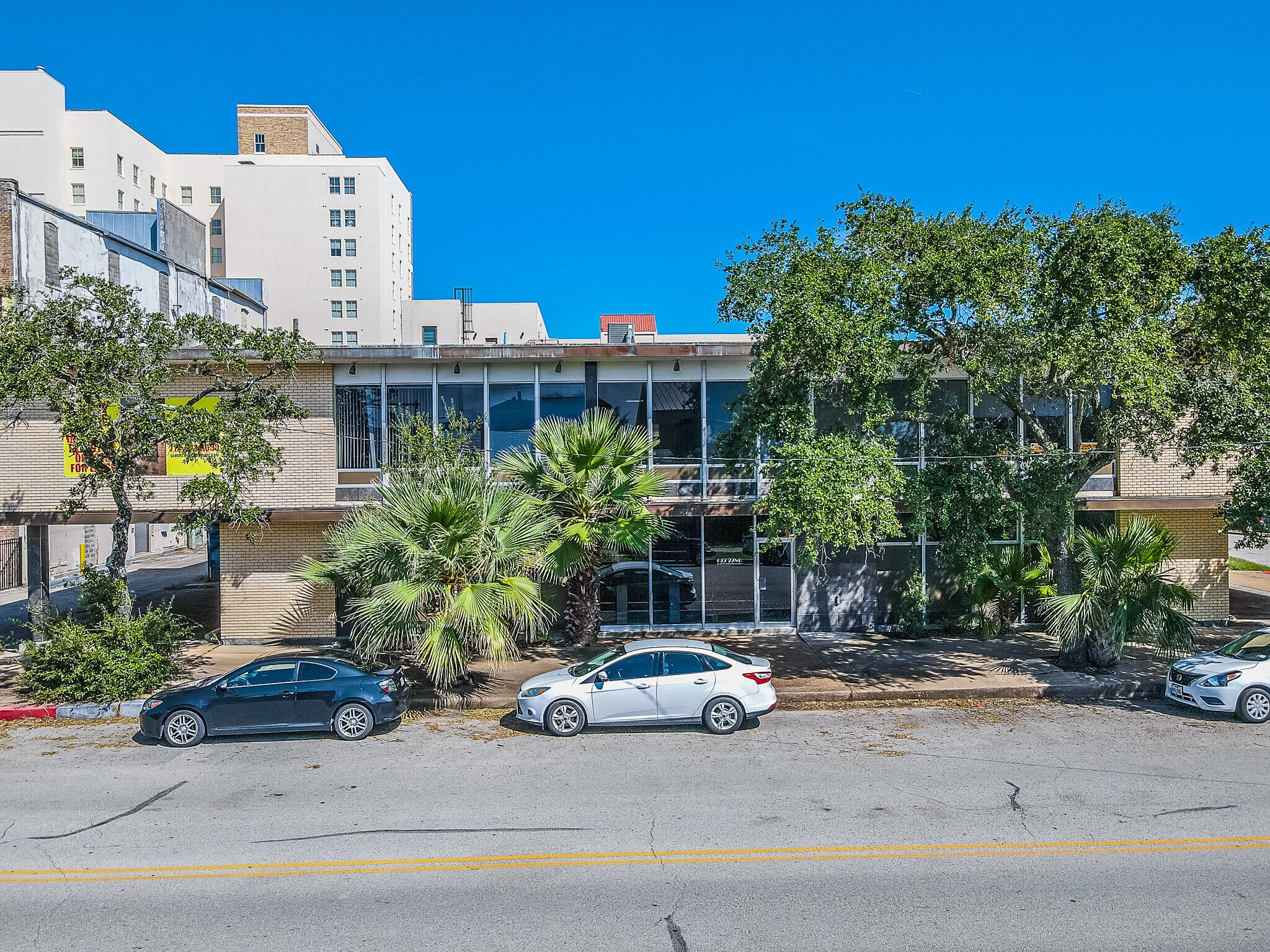 622 Kempner, Galveston, TX for lease Building Photo- Image 1 of 60