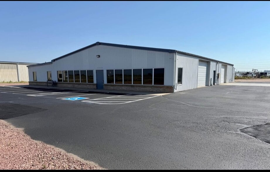 1712 N Denver Ave, Fort Lupton, CO for lease - Building Photo - Image 1 of 1