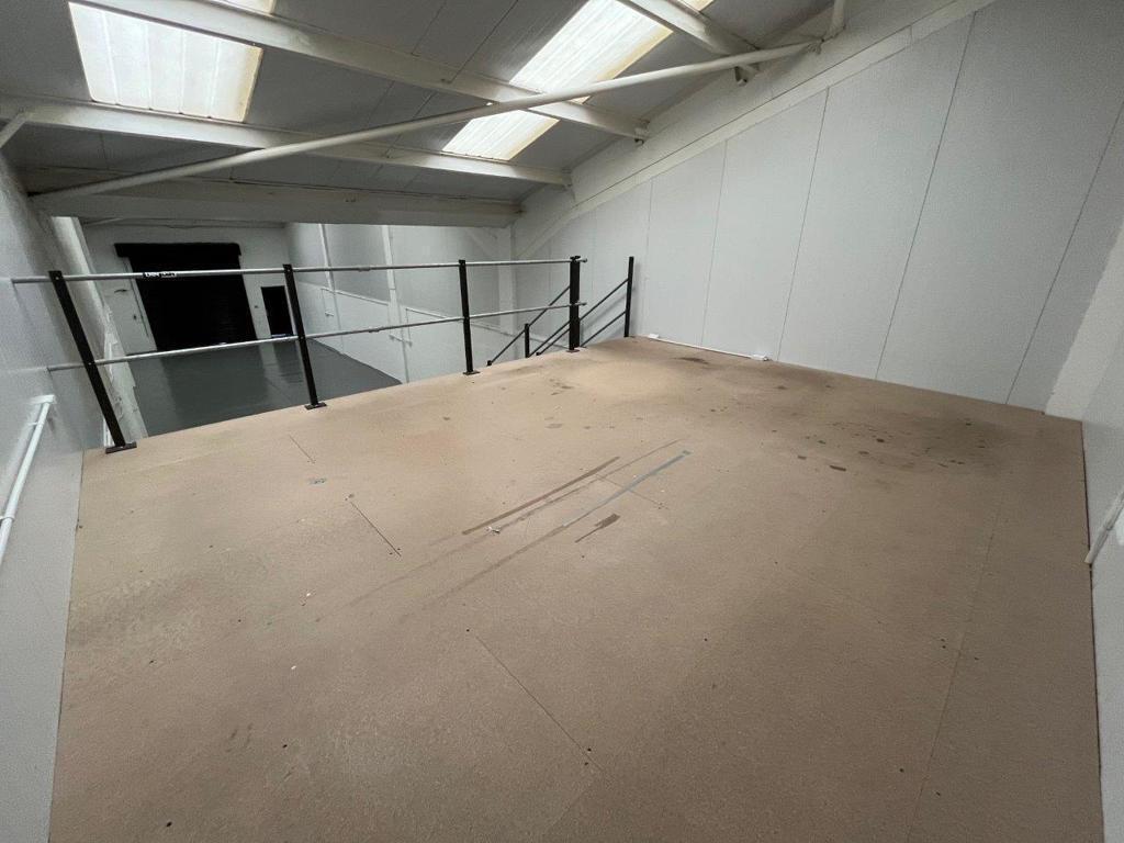 Moorside, Colchester for lease Interior Photo- Image 1 of 4