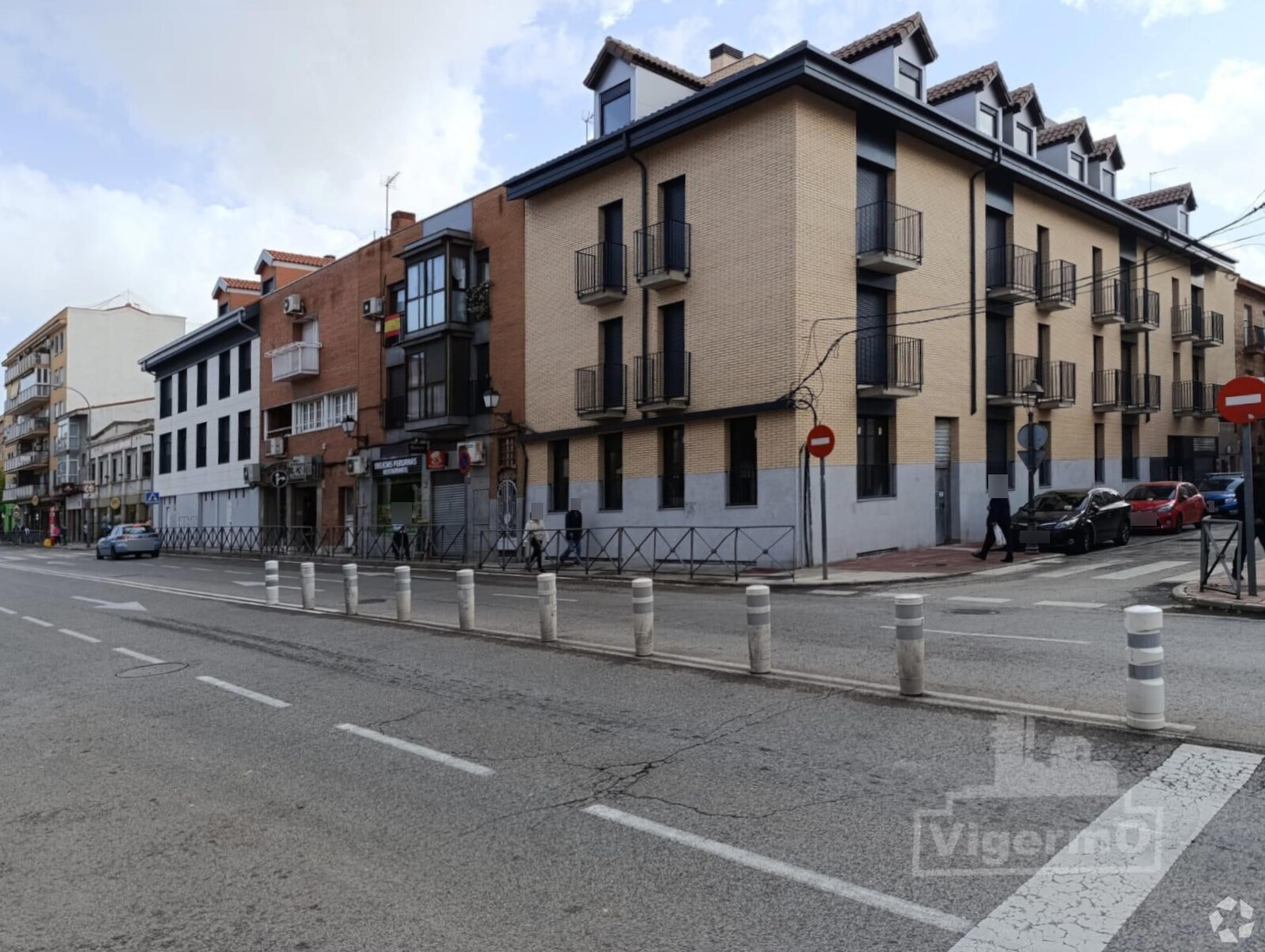 Avenida Constitución, 66, Torrejón de Ardoz, Madrid for sale Primary Photo- Image 1 of 3