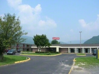 382 Duff Patt Hwy, Duffield, VA for sale - Primary Photo - Image 1 of 1