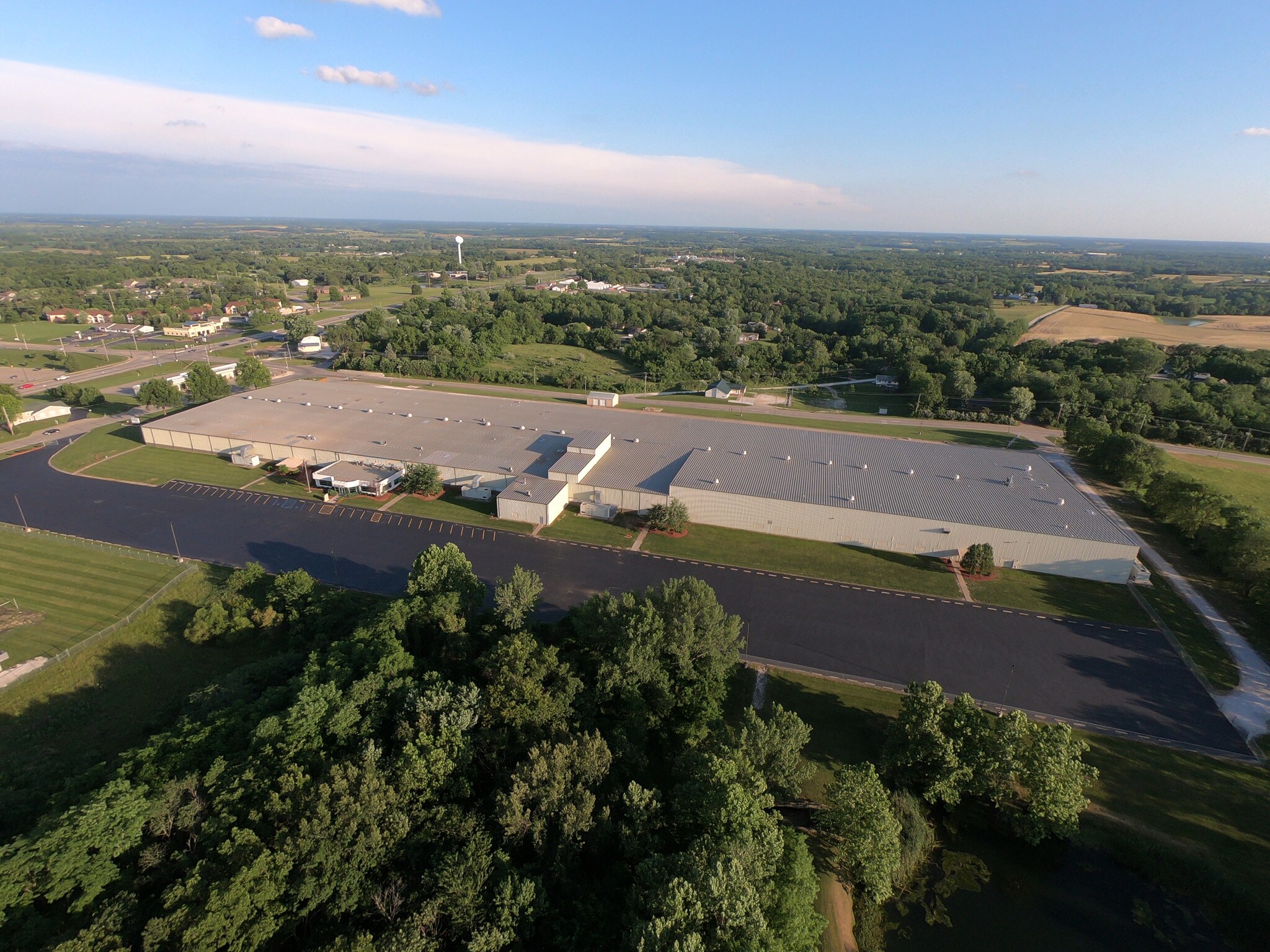 2501 Boonslick Dr, Boonville, MO, 65233 Industrial Space For Lease