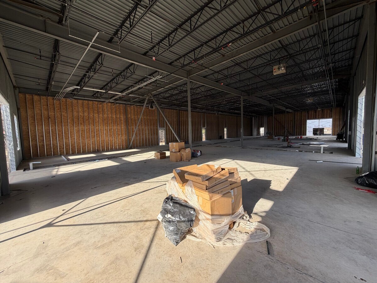 1012 Municipal Dr, Leander, TX 78641 - Unit 203 - - Interior Photo - Image 2 of 5