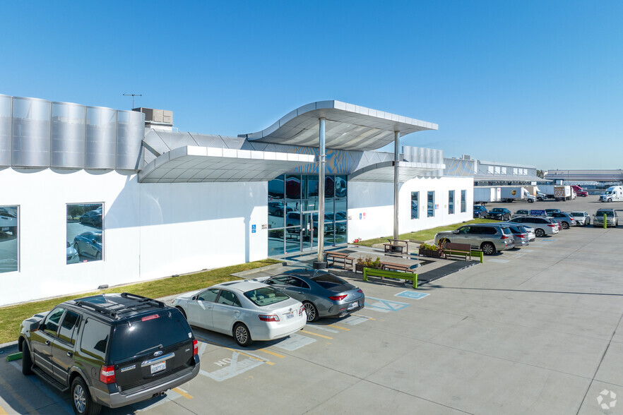 900 Turnbull Canyon Rd, City Of Industry, CA for lease - Building Photo - Image 1 of 35