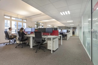 14 Rue Cambacérès, Paris for lease Interior Photo- Image 2 of 11