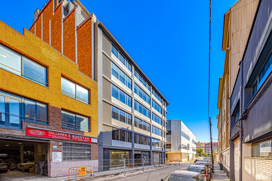 Carrer del Gall, 20-22, Esplugues de Llobregat, Barcelona for lease - Building Photo - Image 2 of 3