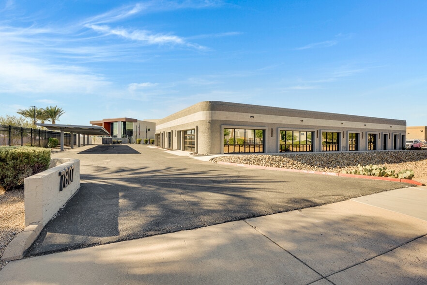 7807 E Greenway Rd, Scottsdale, AZ for sale - Building Photo - Image 1 of 11