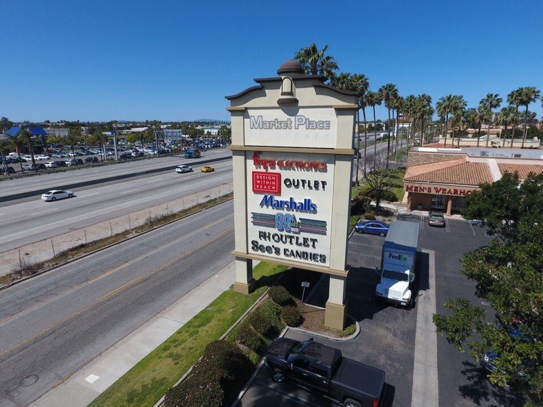 1801-1941 E Ventura Blvd, Oxnard, CA for lease - Aerial - Image 1 of 3