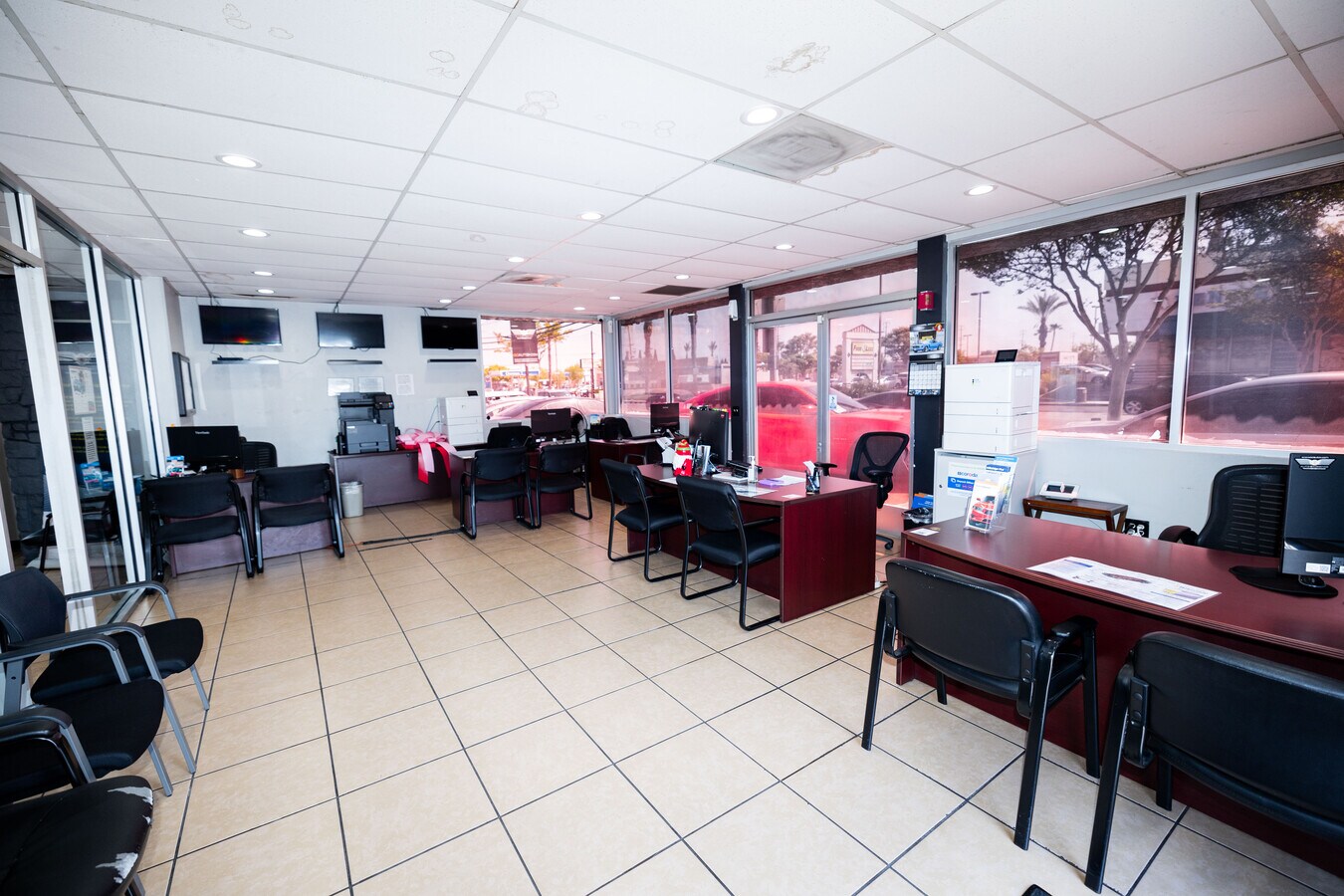 1331 S Euclid St, Fullerton, CA 92832 AUTO DEALERSHIP