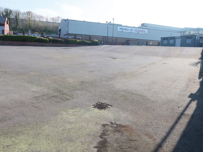 37 Penistone Road North, Sheffield for sale - Primary Photo - Image 1 of 1