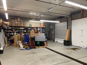 2107 Springfield Ave, Vauxhall, NJ for lease Interior Photo- Image 2 of 6