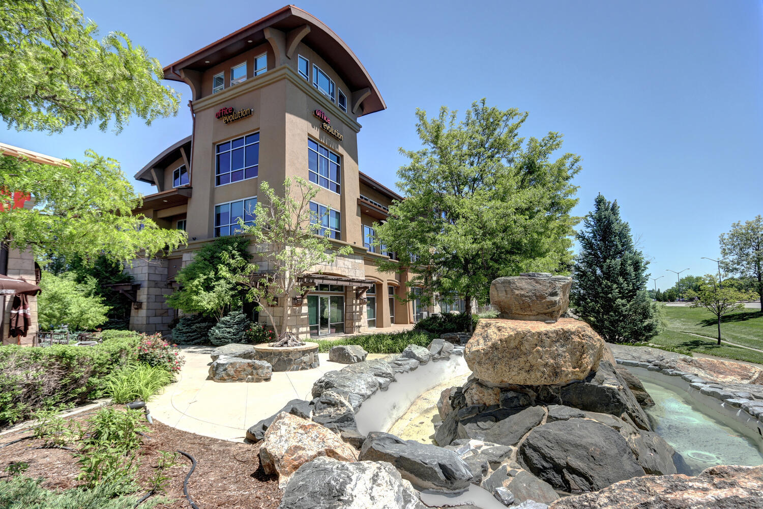 2580 E Harmony Rd, Fort Collins, CO 80528 OfficeRetail for Lease