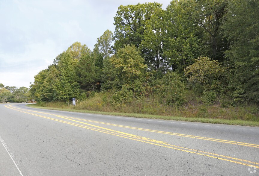 8900 Beatties Ford Rd, Huntersville, NC 28078