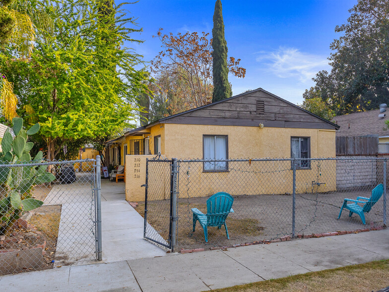 210 N Florence St, Burbank, CA for sale - Primary Photo - Image 1 of 48