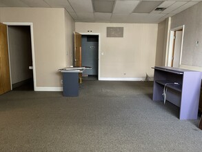 101 Jefferson Ave, Endicott, NY for lease Interior Photo- Image 2 of 7