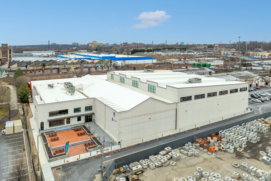 4250 Wissahickon Ave, Philadelphia, PA for sale - Primary Photo - Image 1 of 1