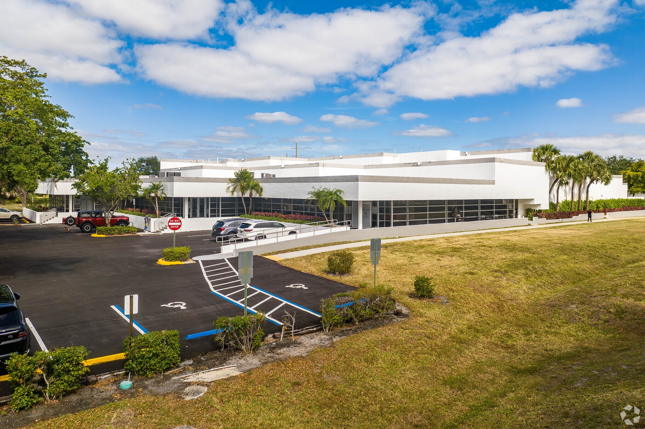 6001 Park of Commerce Blvd, Boca Raton, FL for sale Primary Photo- Image 1 of 1