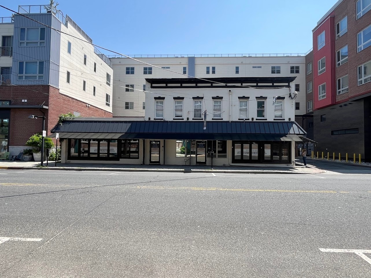 11 Bridge Ave, Red Bank, NJ for lease Building Photo- Image 1 of 2