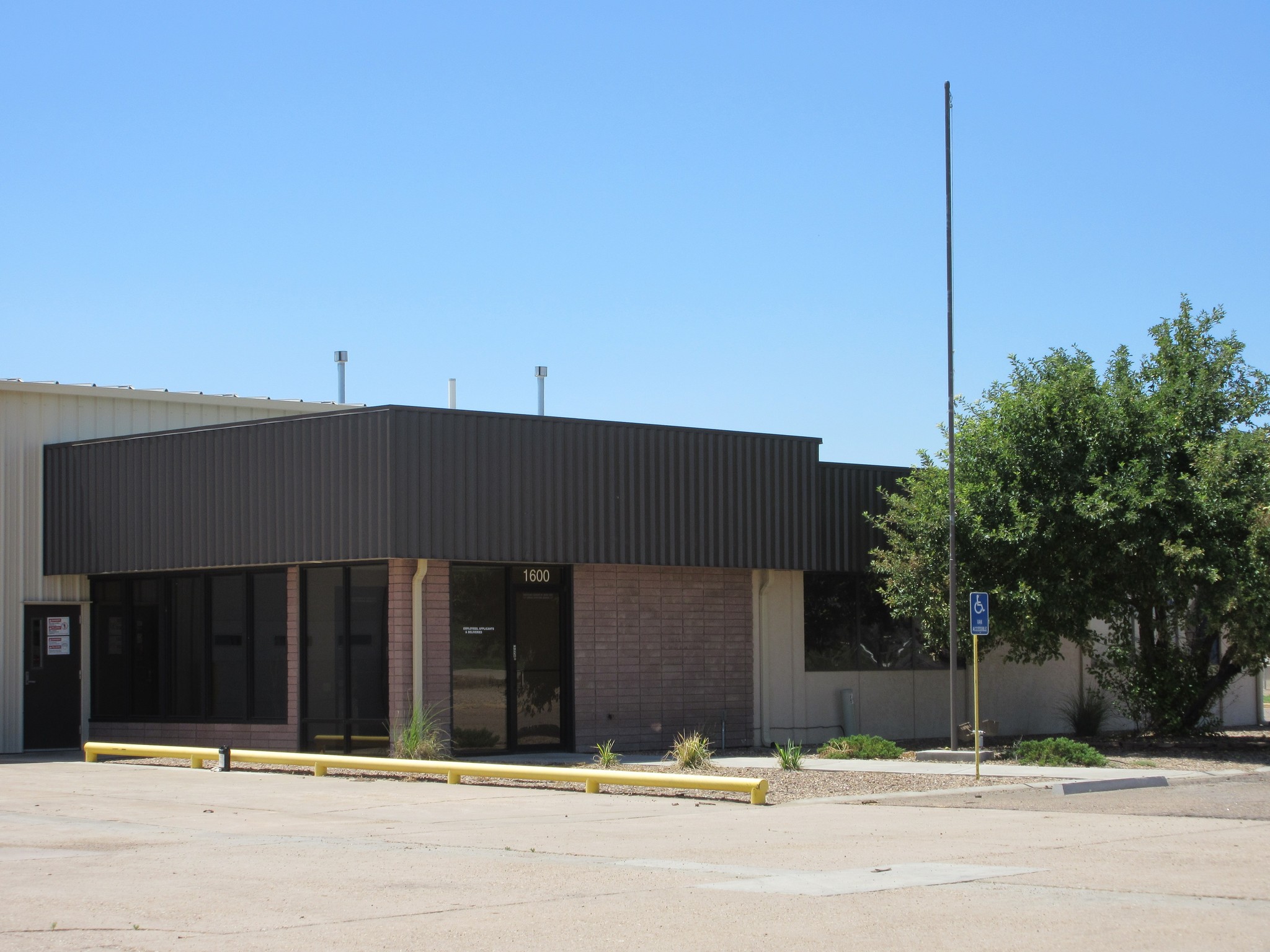 1600 W Pancake Blvd, Liberal, KS for sale Primary Photo- Image 1 of 1