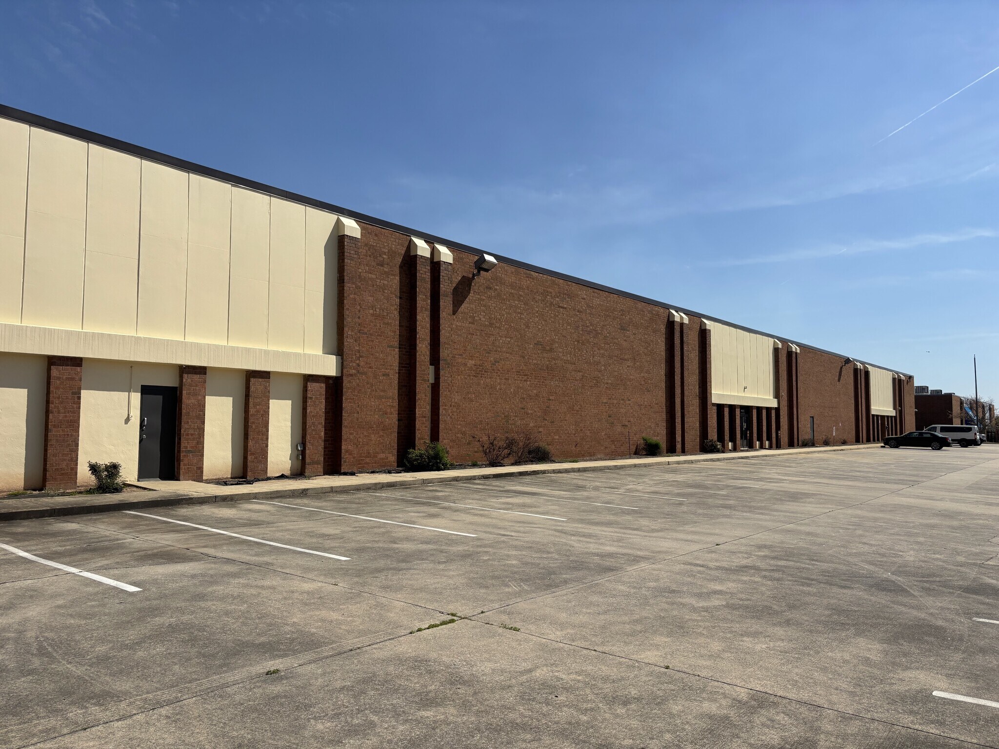 2530 Lantrac Ct, Decatur, GA for sale Building Photo- Image 1 of 5