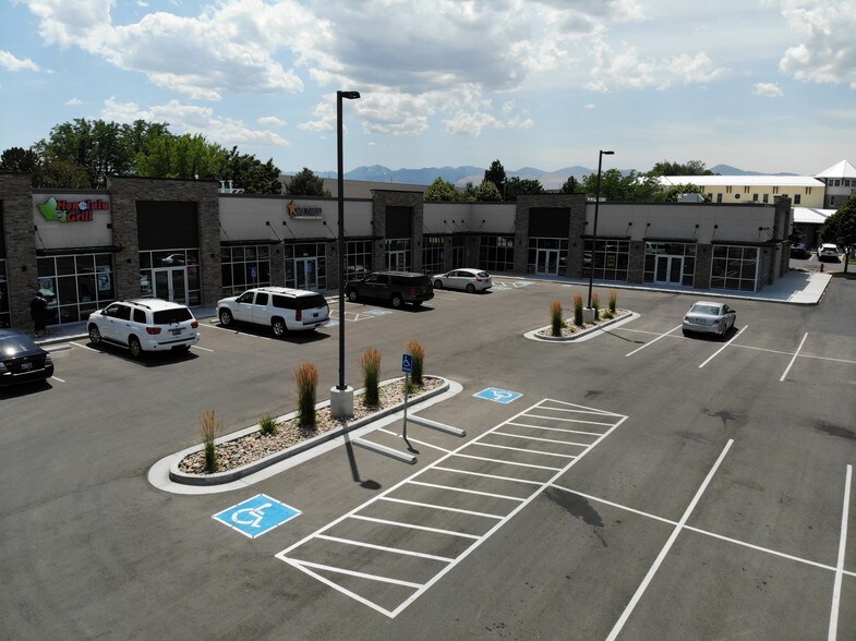 8800-8860 S Redwwod Rd, West Jordan, UT for lease - Building Photo - Image 1 of 21