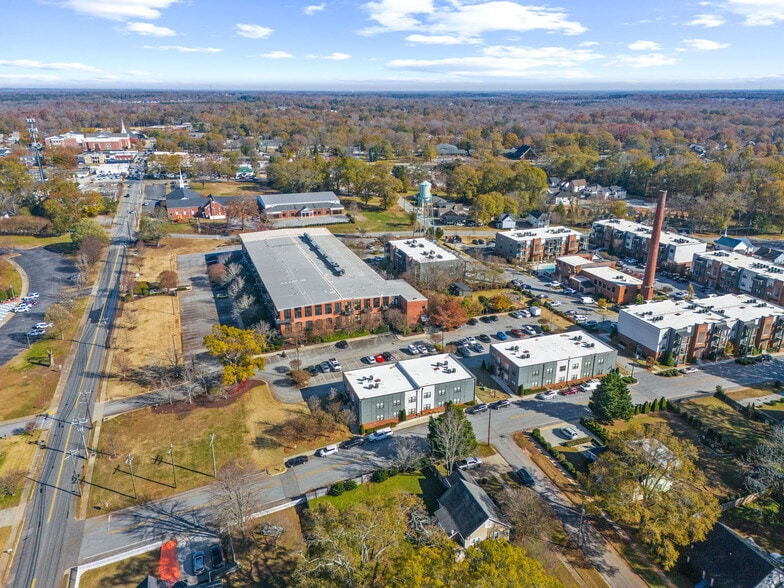 300 South St, Simpsonville, SC for sale - Building Photo - Image 2 of 41