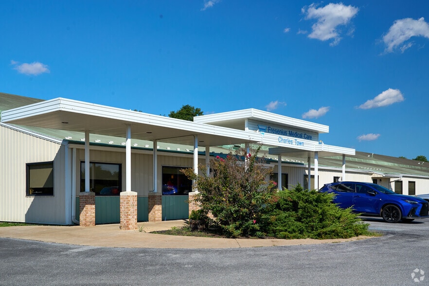 179 E Burr Blvd, Kearneysville, WV for sale - Primary Photo - Image 1 of 1