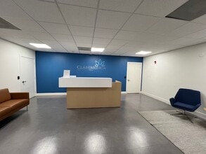 14750 NW 77th Ct, Miami Lakes, FL for lease Interior Photo- Image 2 of 18