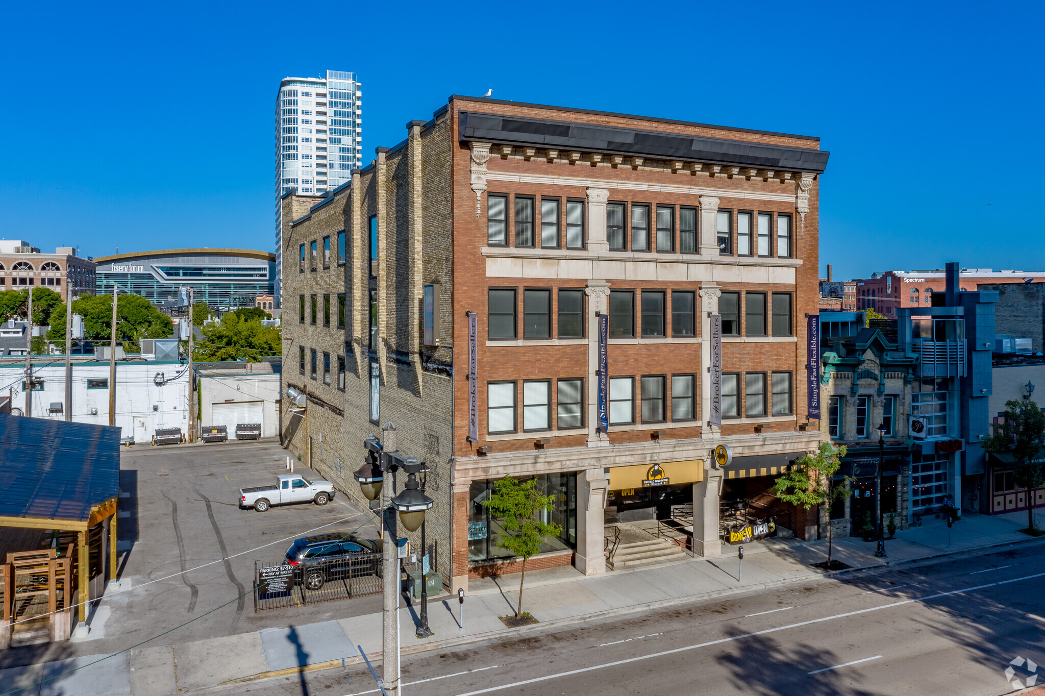 1123 N Water St, Milwaukee, WI for sale Building Photo- Image 1 of 1