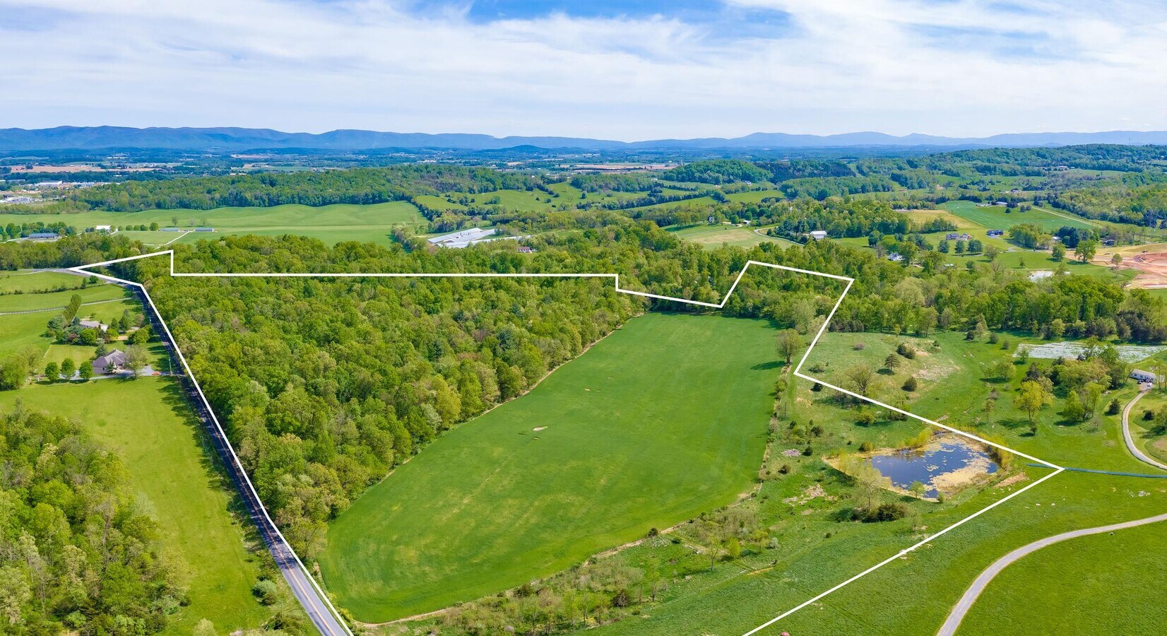 Fadley Road, Weyers Cave, VA 24486